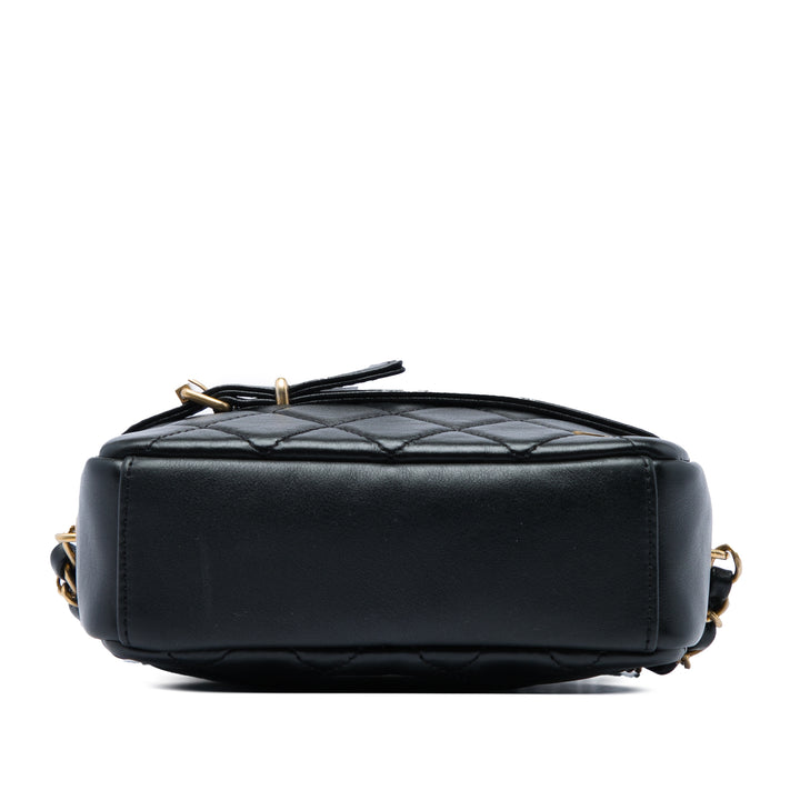 Matelassé Buckle Sac caméra Petit Cuir d'agneau Noir