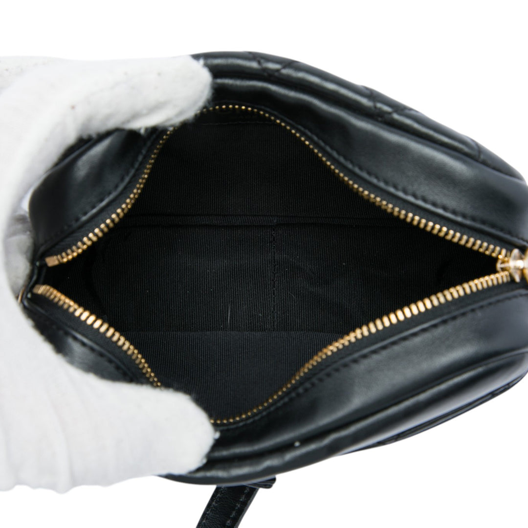 Matelassé Buckle Sac caméra Petit Cuir d'agneau Noir