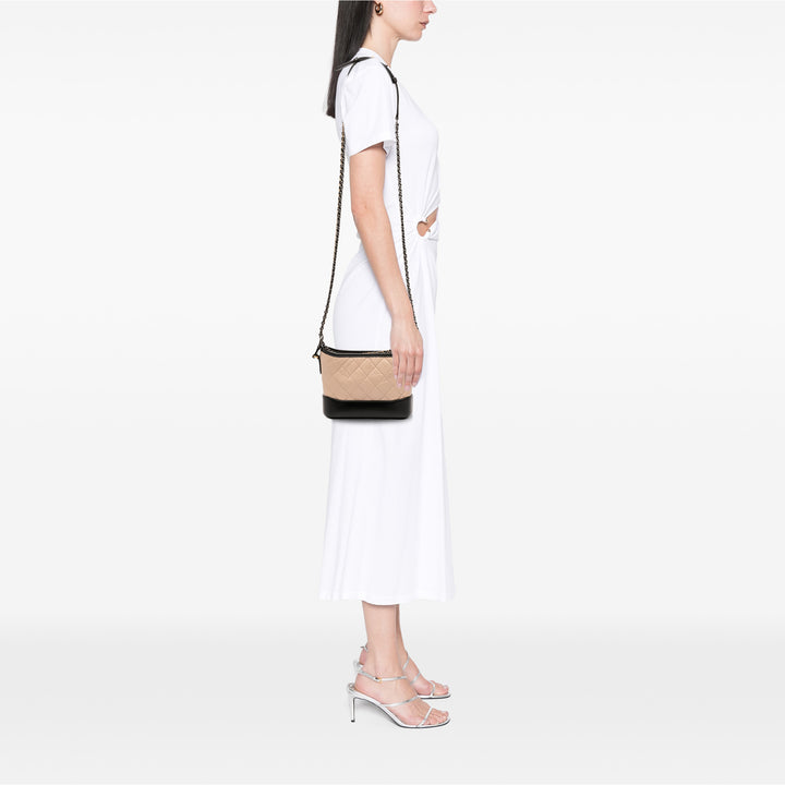 Chanel Small Quilted Aged Cuir de veau Gabrielle Hobo Marron – GABY PARIS Authentique