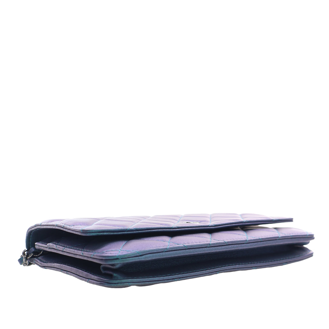 Chanel CC Matelassé Iridescent Cuir d’agneau Wallet on Chain