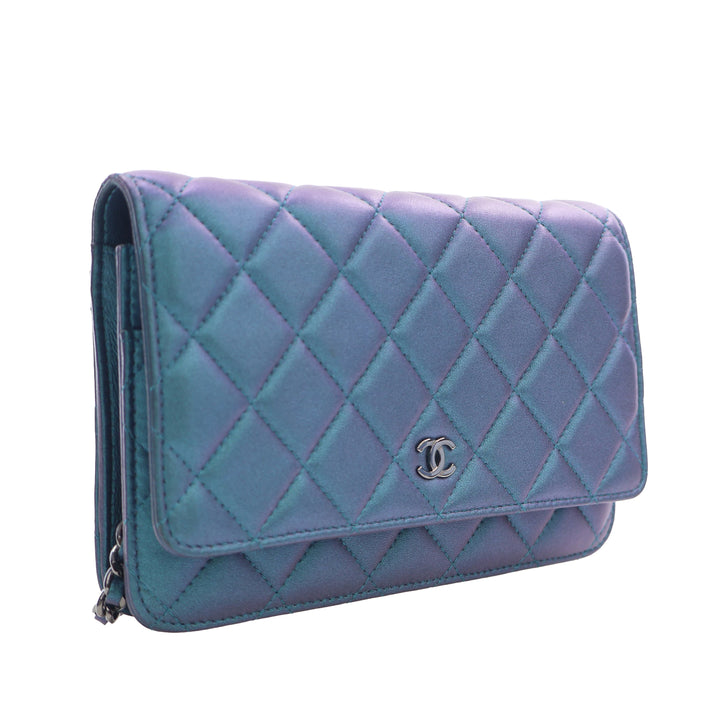 Chanel CC Matelassé Iridescent Cuir d’agneau Wallet on Chain