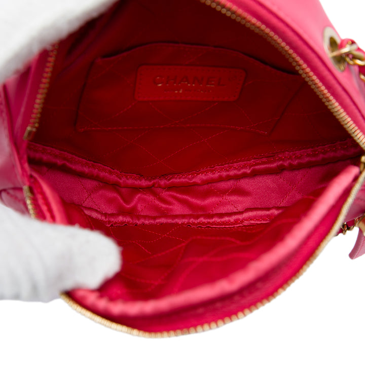 Chanel CC Matelassé Diamond Pochette avec chaîne Cuir d'agneau Rose – vue 4 – GABY PARIS