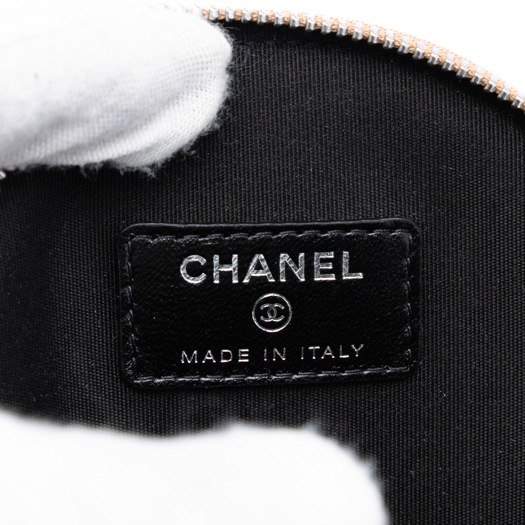 Chanel CC Matelassé Cuir d’agneau Triple Zip Rond Pochette avec chaîne