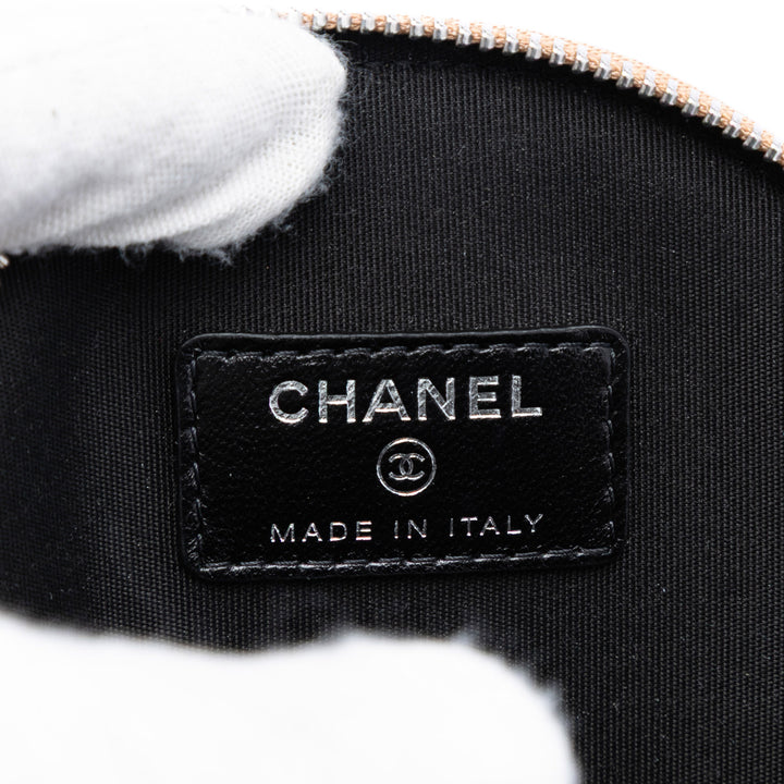 Chanel CC Matelassé Cuir d’agneau Triple Zip Rond Pochette avec chaîne
