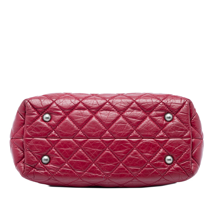 Chanel Matelassé vieilli Reissue 2.55 Cabas Cuir de veau Rouge – vue 3 – GABY PARIS