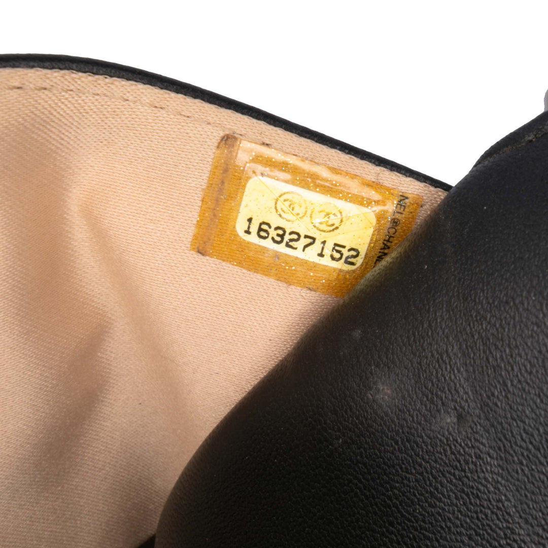 Lambskin Camellia Embossed Wallet On Chain Black - Gaby Paris