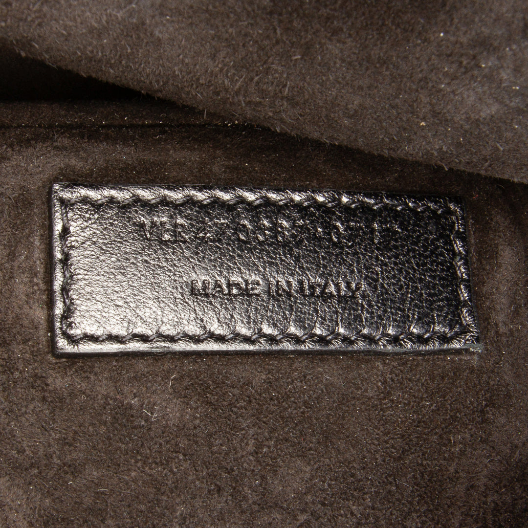 Saint Laurent Medium Cuir d’agneau Charlotte Messenger Bag Noir – GABY PARIS Authentique