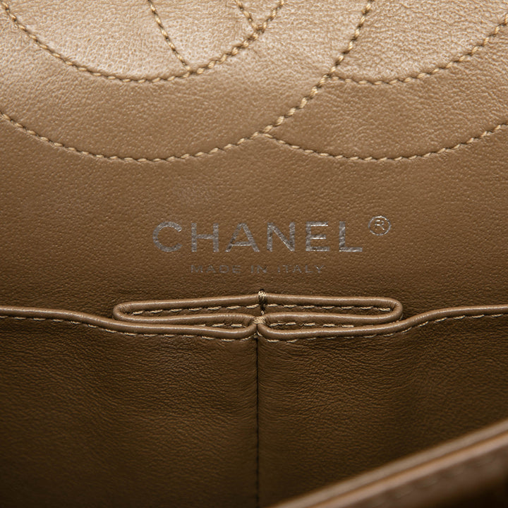 Chanel Matelassé vieilli Cuir de veau Reissue 2.55 Double rabat 225
