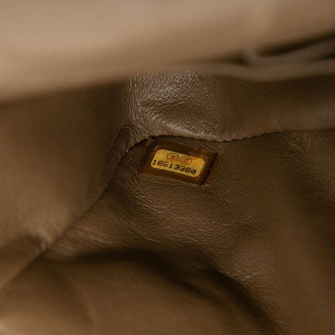 Chanel Matelassé vieilli Cuir de veau Reissue 2.55 Double rabat 225