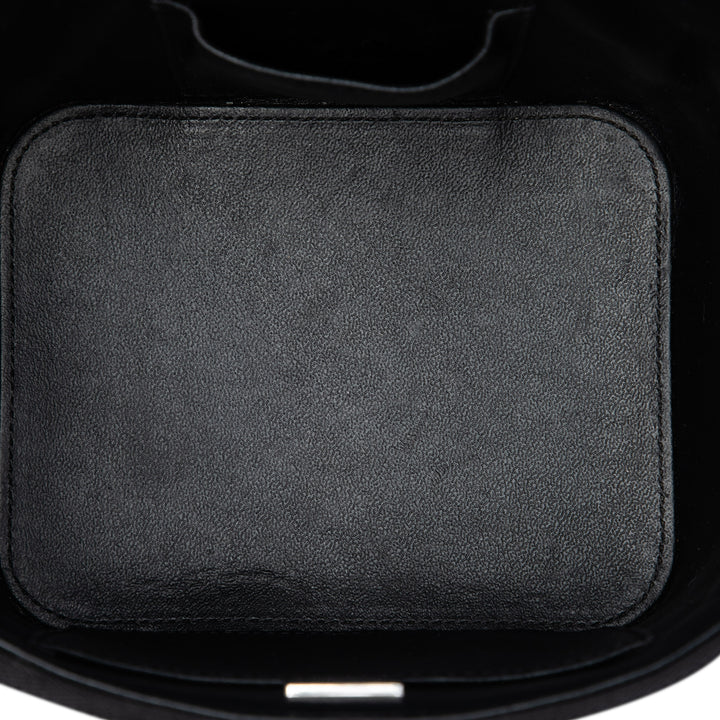 Chanel CC Matelassé Vanity avec chaîne Cuir caviar