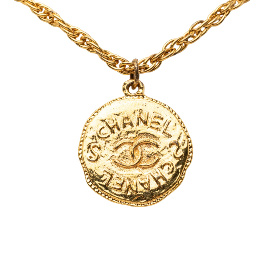 CC plaqué Medallion Pendant Collier Doré
