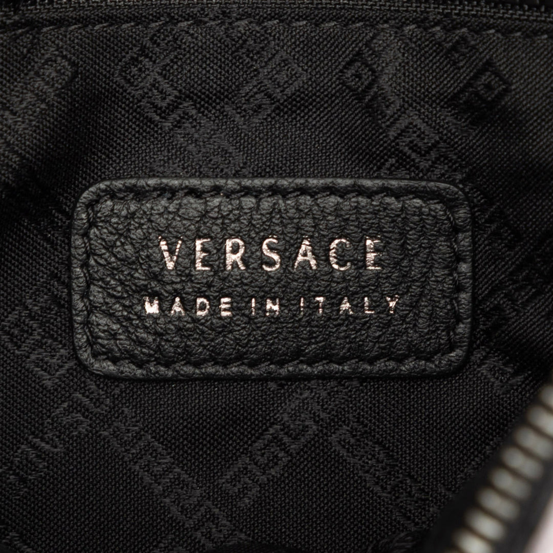 Versace Pochette embossé Medusa Wristlet Noir – vue 5 – GABY PARIS