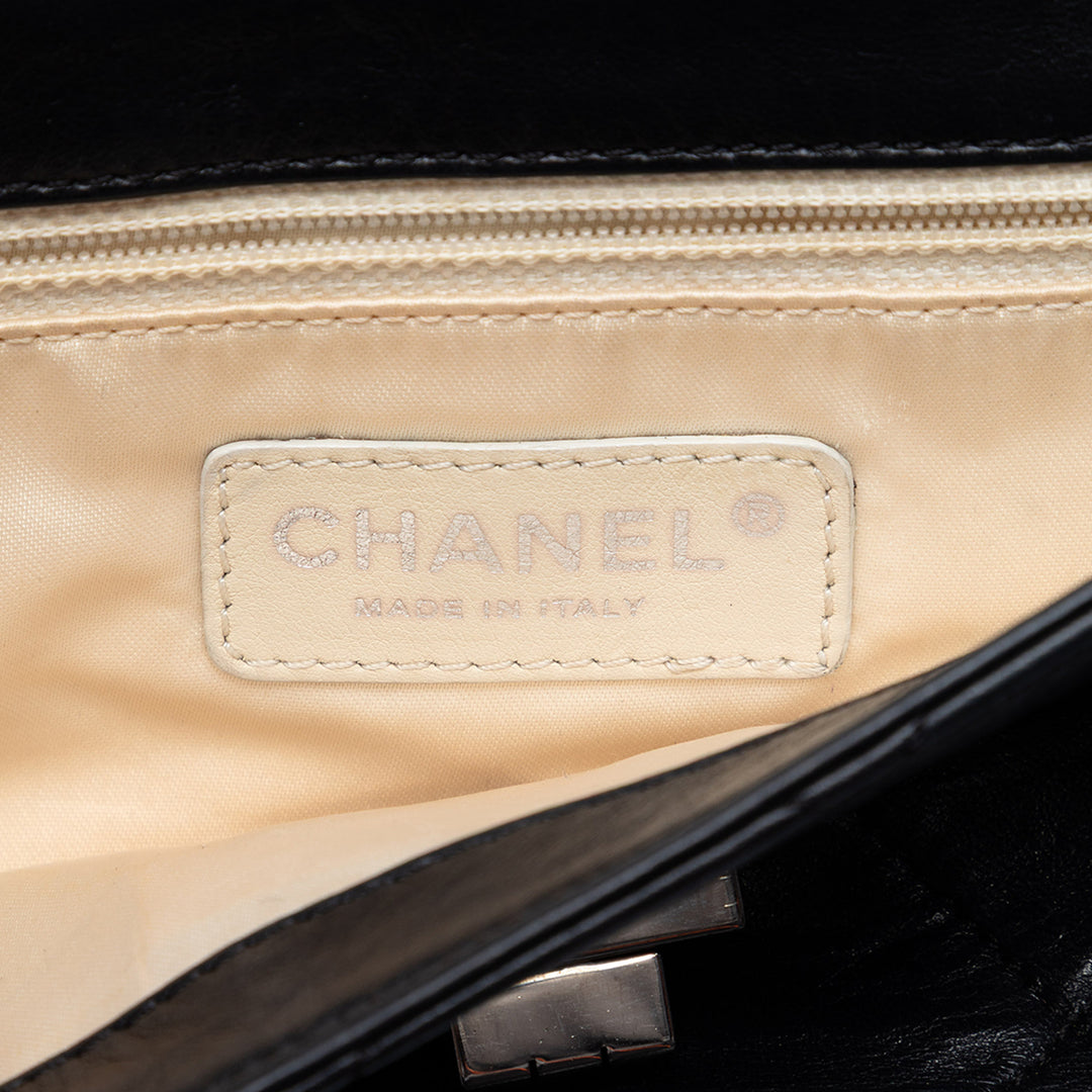 Chanel Matelassé Cuir d’agneau Reissue East West à rabat