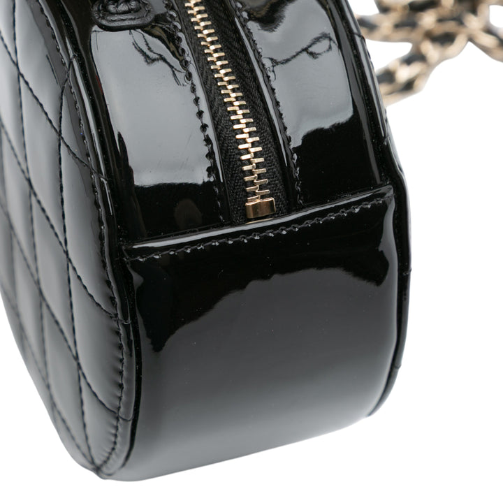 Chanel Quilted Cuir verni Round As Earth Sac porté croisé Noir
