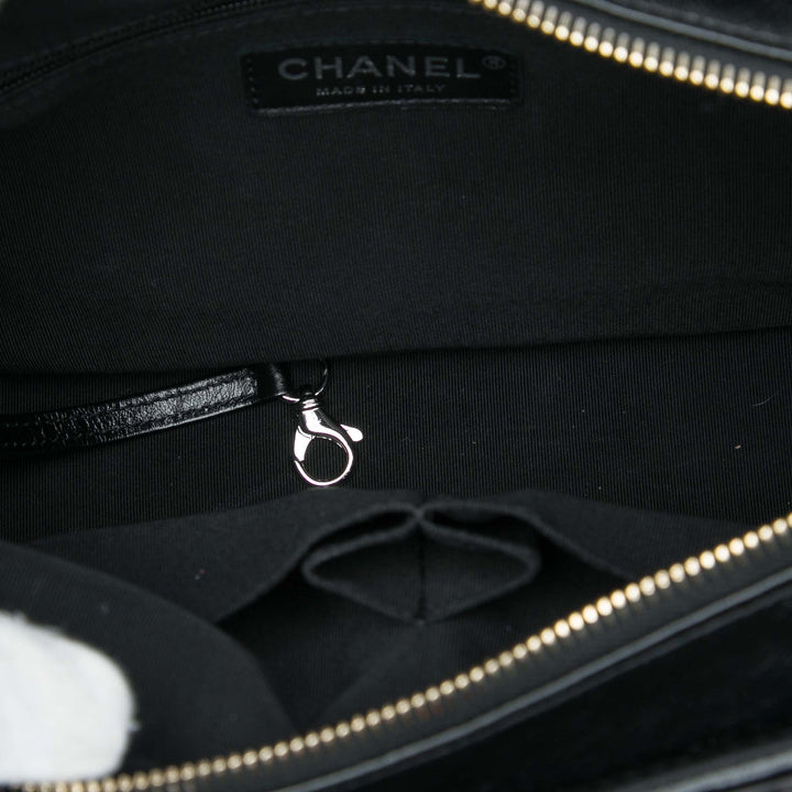 Chanel Gabrielle Sac Moyen Tweed Noir – vue 4 – GABY PARIS