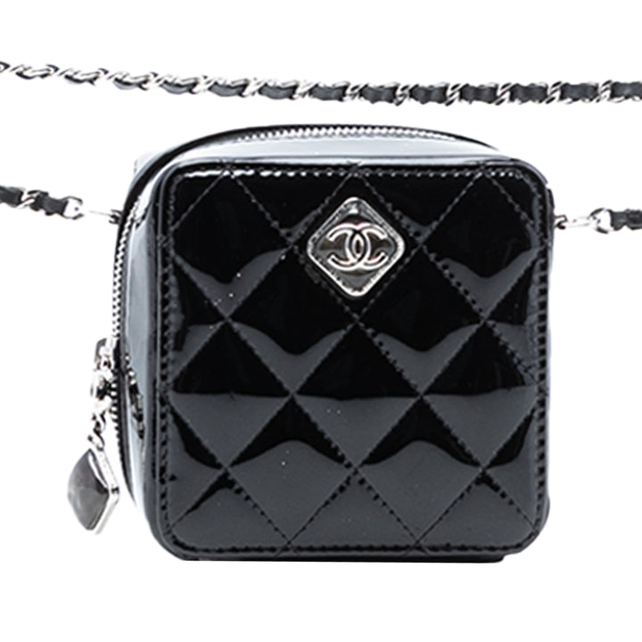 Chanel CC Matelassé Cuir verni Diamond Resin Pochette avec chaîne