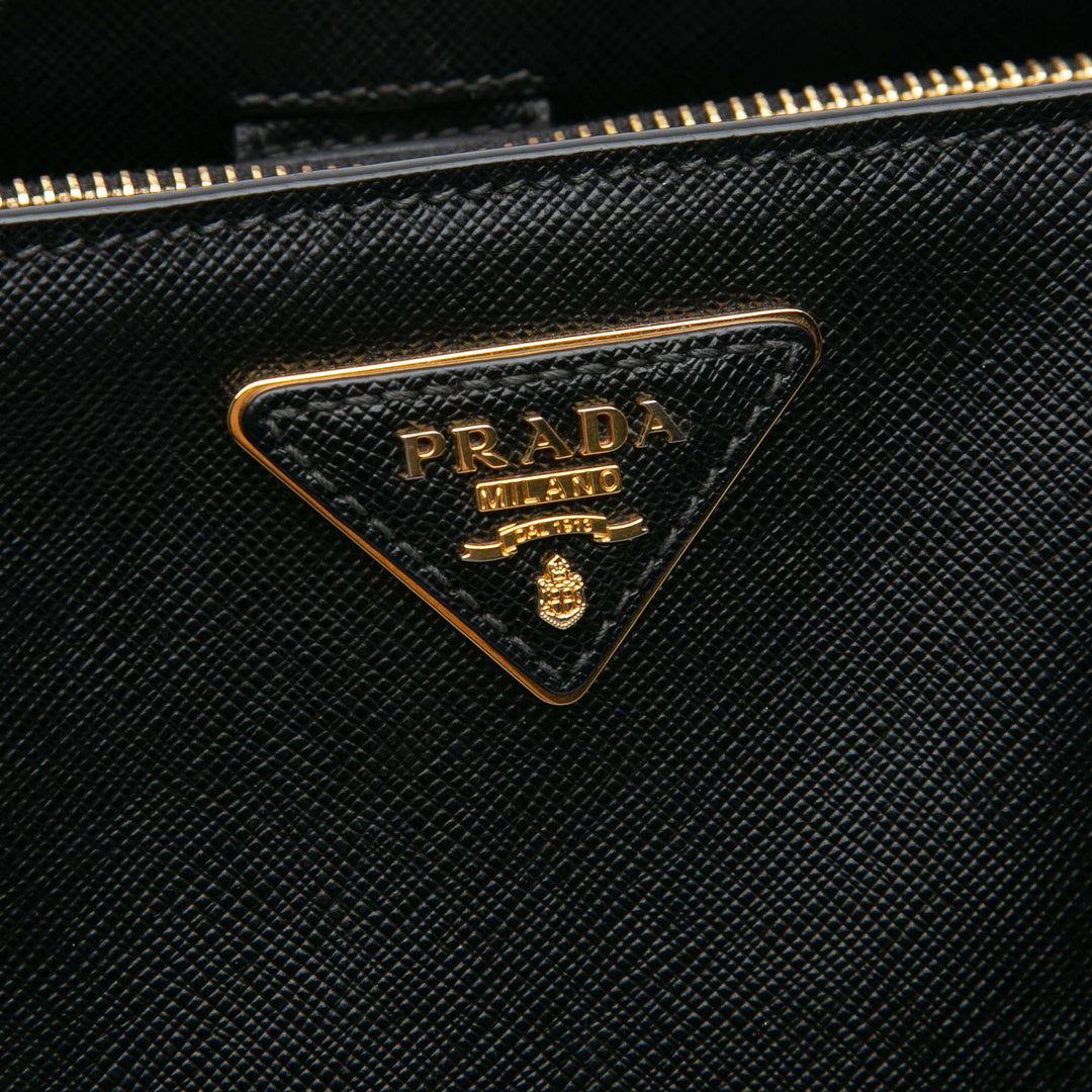Medium Saffiano Lux Galleria Satchel Black - Gaby Paris