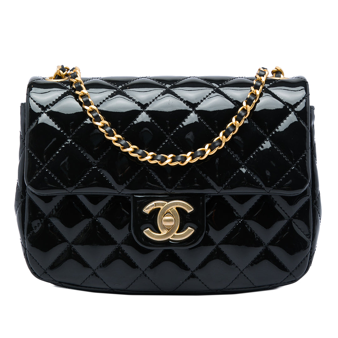 Chanel Classic Carré Émail Coco Hearts Rabat simple Mini Noir