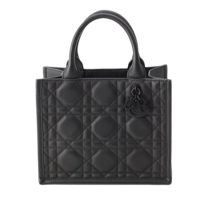 Book Tote Macrocannage Ultra Matte Petit Cuir de veau Noir