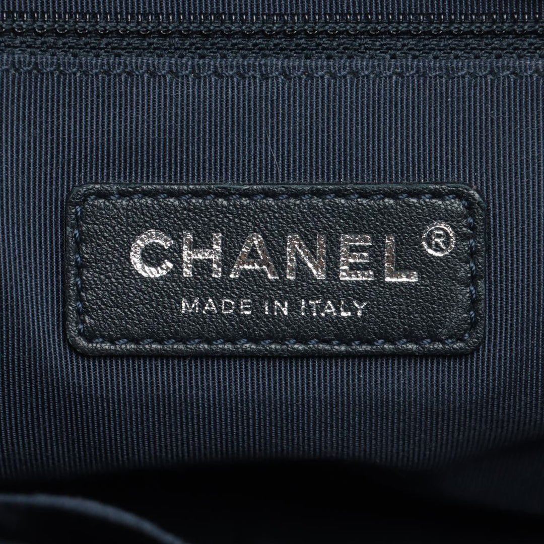 Chanel Large Printed Jean et Cuir de veau Gabrielle Hobo