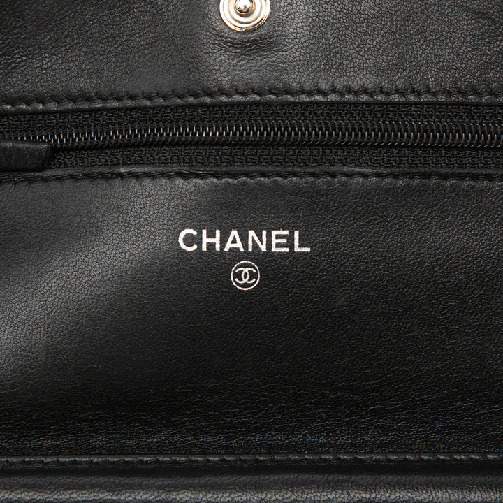 Chanel CC Matelassé Cuir d’agneau Wallet on Chain