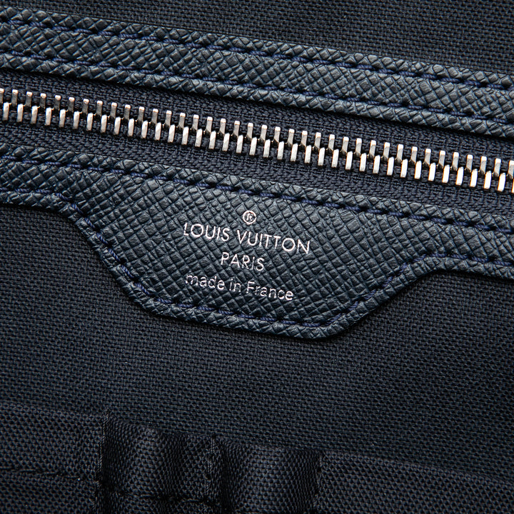 Taiga Vassili PM Bleu
