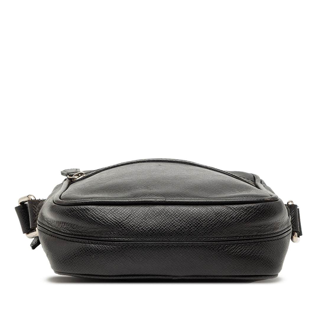 Louis Vuitton Taiga Dimitri