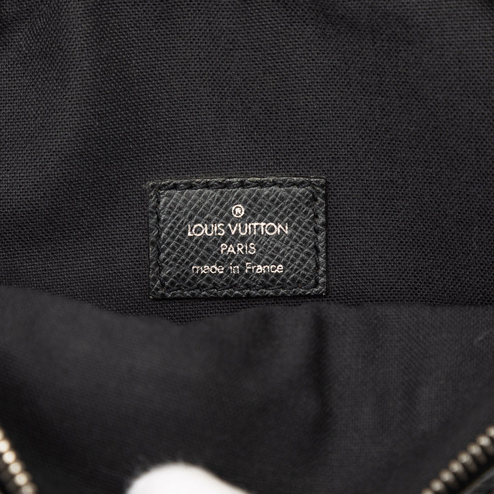 Louis Vuitton Taiga Dimitri