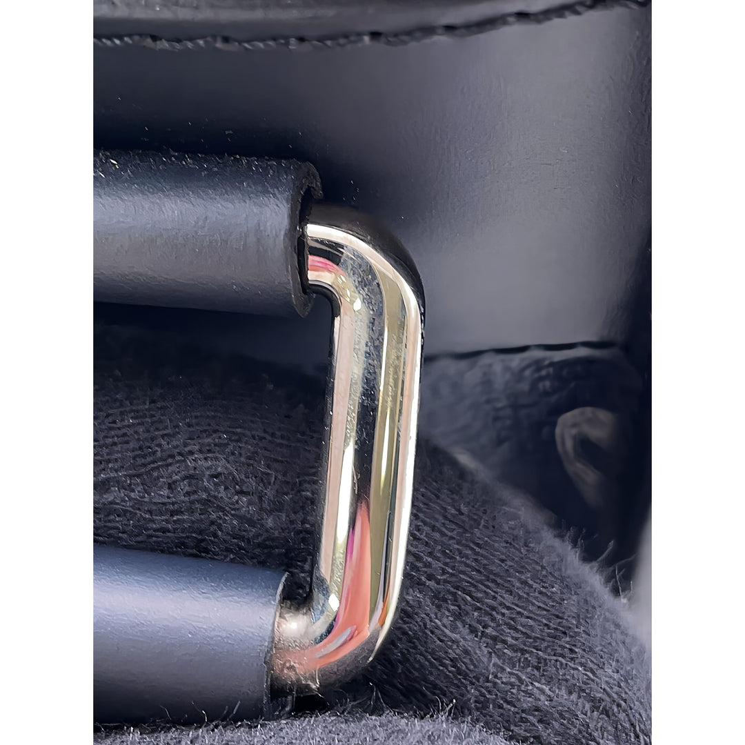 Louis Vuitton Chapman Brothers Savane Messenger PM Monogram Bleu – vue 7 – GABY PARIS
