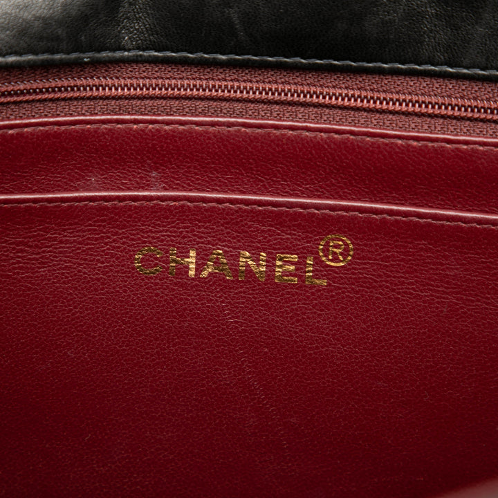 Chanel Jumbo XL Classic Cuir d’agneau Simple rabat