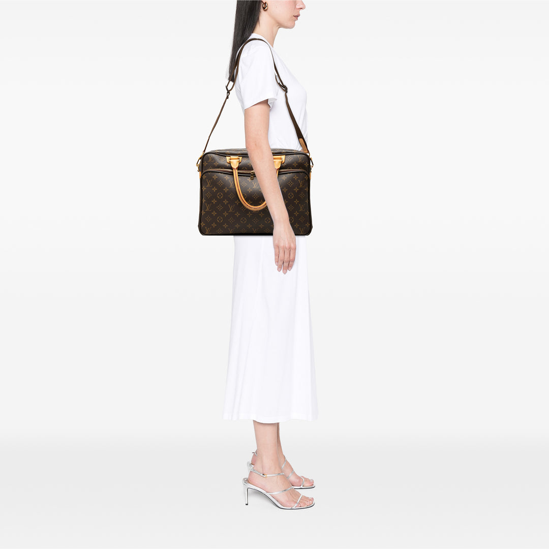 Louis Vuitton Icare Monogram Marron – vue 6 – GABY PARIS