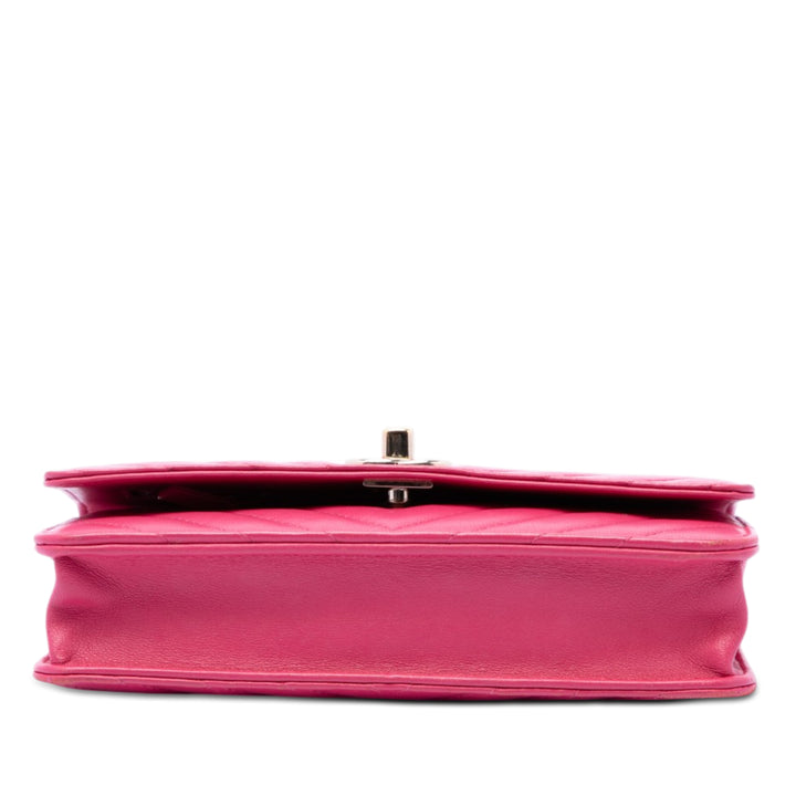 Chanel Chevron Cuir d’agneau Trendy CC Wallet on Chain