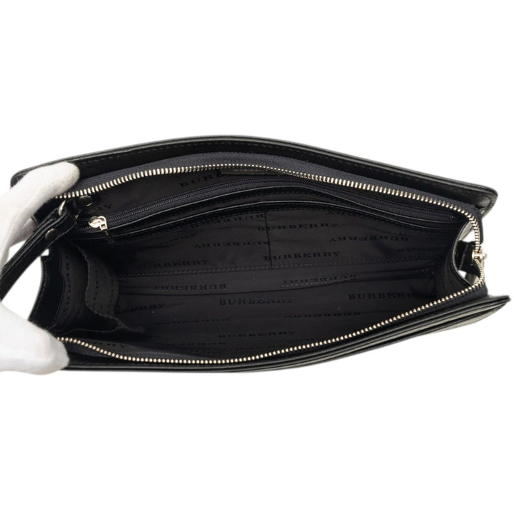 Check embossé à finitions Pochette Noir