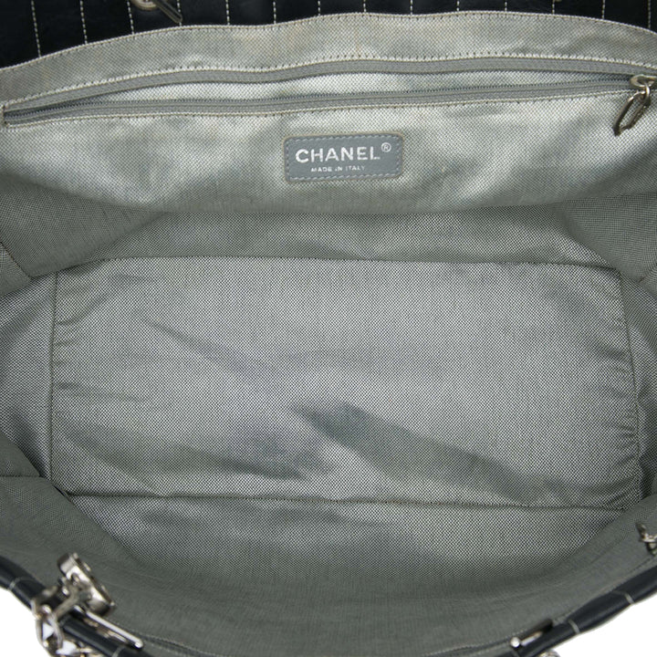Chanel Vertical Matelassé Mademoiselle Cabas Grand Cuir d'agneau