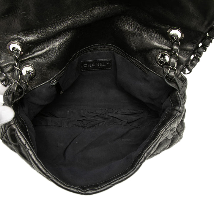 Chanel Medium Matelassé Metallic vieilli Cuir de veau Chain Me à rabat