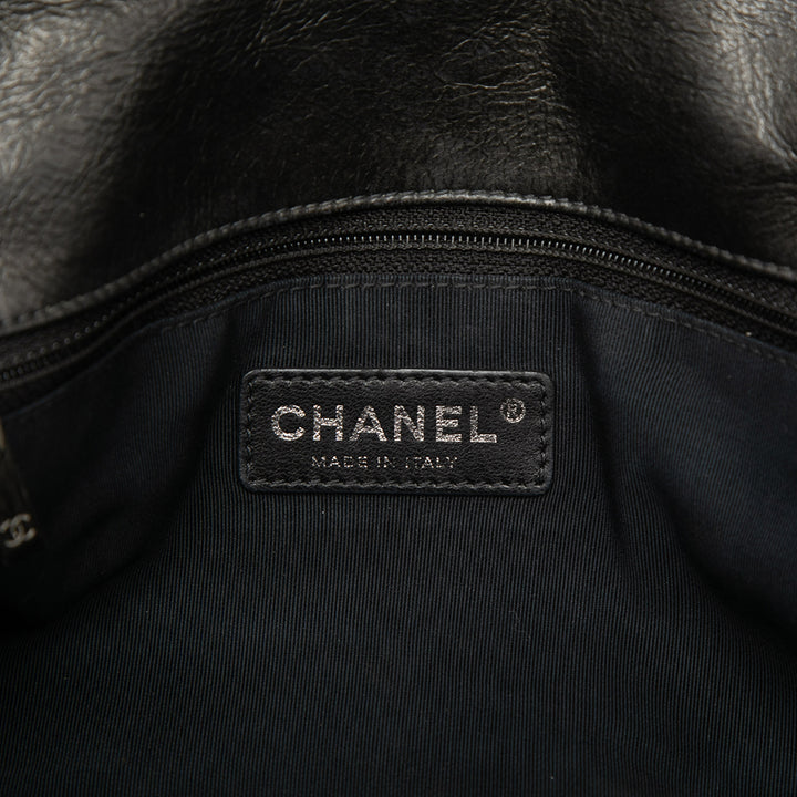 Chanel Medium Matelassé Metallic vieilli Cuir de veau Chain Me à rabat