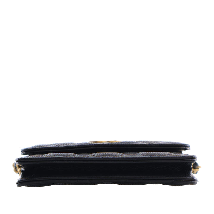 Chanel Matelassé Caviar Twist Your Buttons Coin Purse avec chaîne