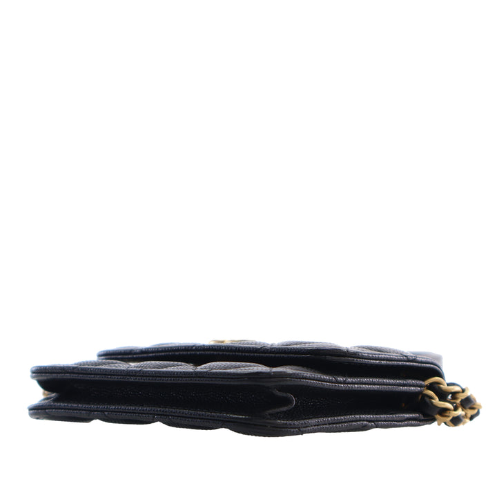 Chanel Matelassé Caviar Twist Your Buttons Coin Purse avec chaîne