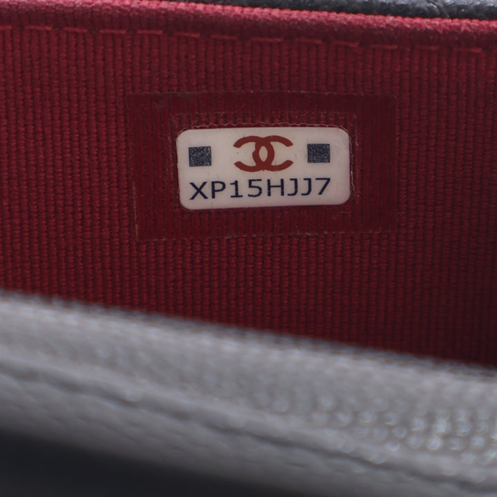 Chanel Matelassé Caviar Twist Your Buttons Coin Purse avec chaîne