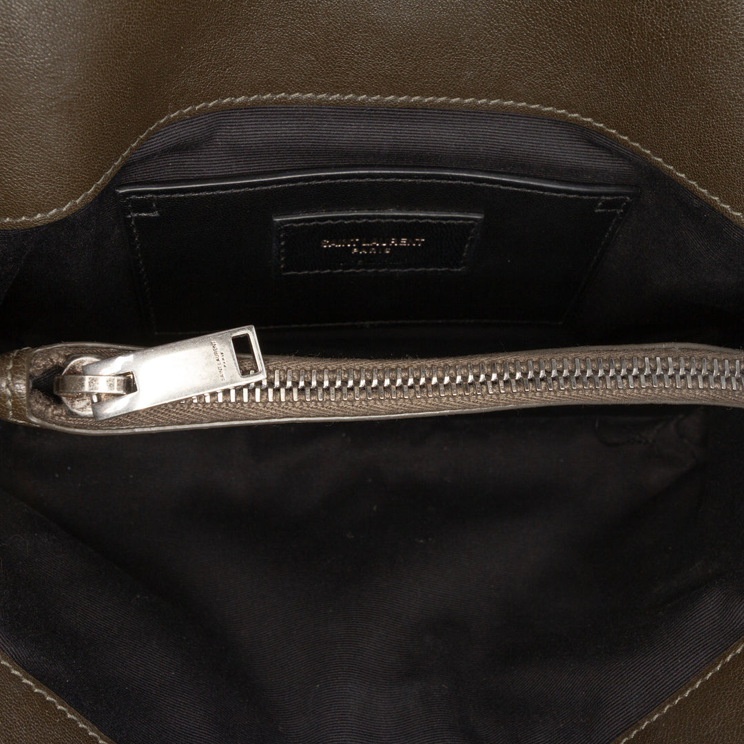 Saint Laurent Medium Matelassé Chevron Sheepskin College Sac