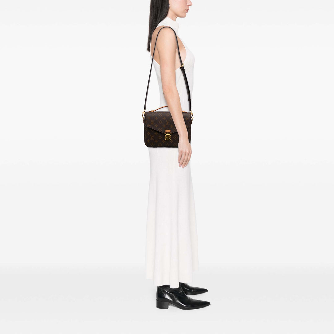 Louis Vuitton Monogram Pochette Metis Marron – GABY PARIS Authentique