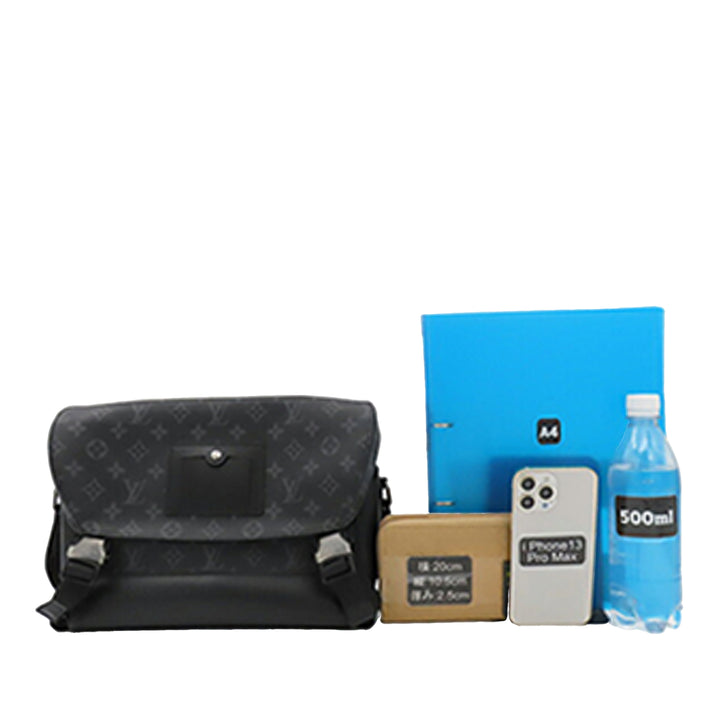 Voyager PM Monogram Eclipse Noir