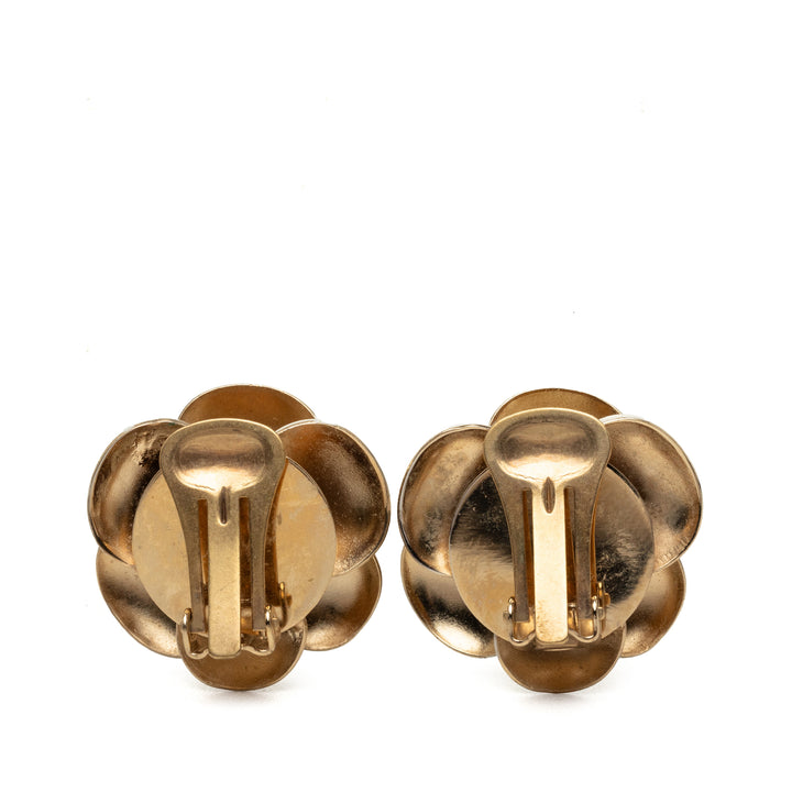 Chanel CC plaqué Émail Camellia À clip Boucles d'oreilles Other Blanc – vue 2 – GABY PARIS
