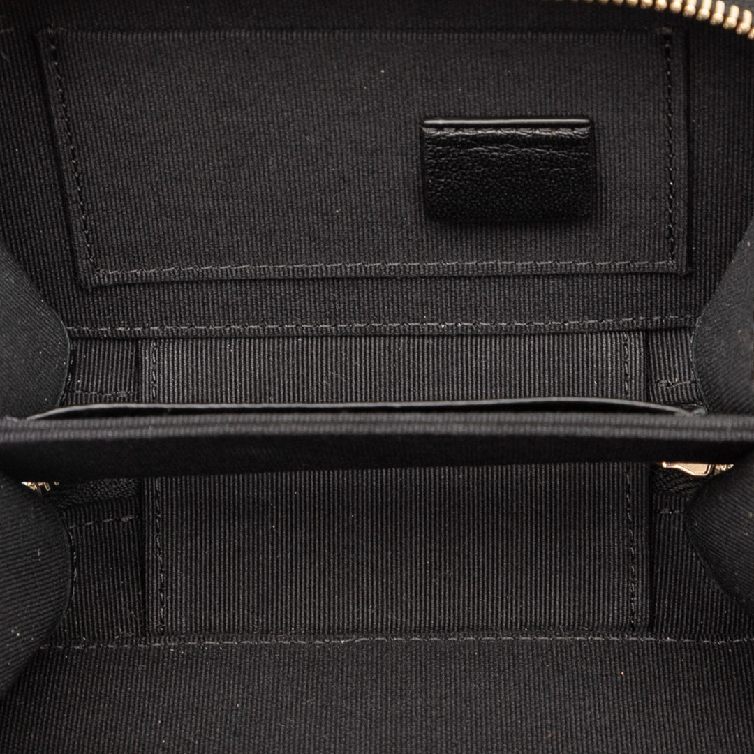 Chanel Mini CC Matelassé Cuir d’agneau Chain anse supérieure Vanity Étui