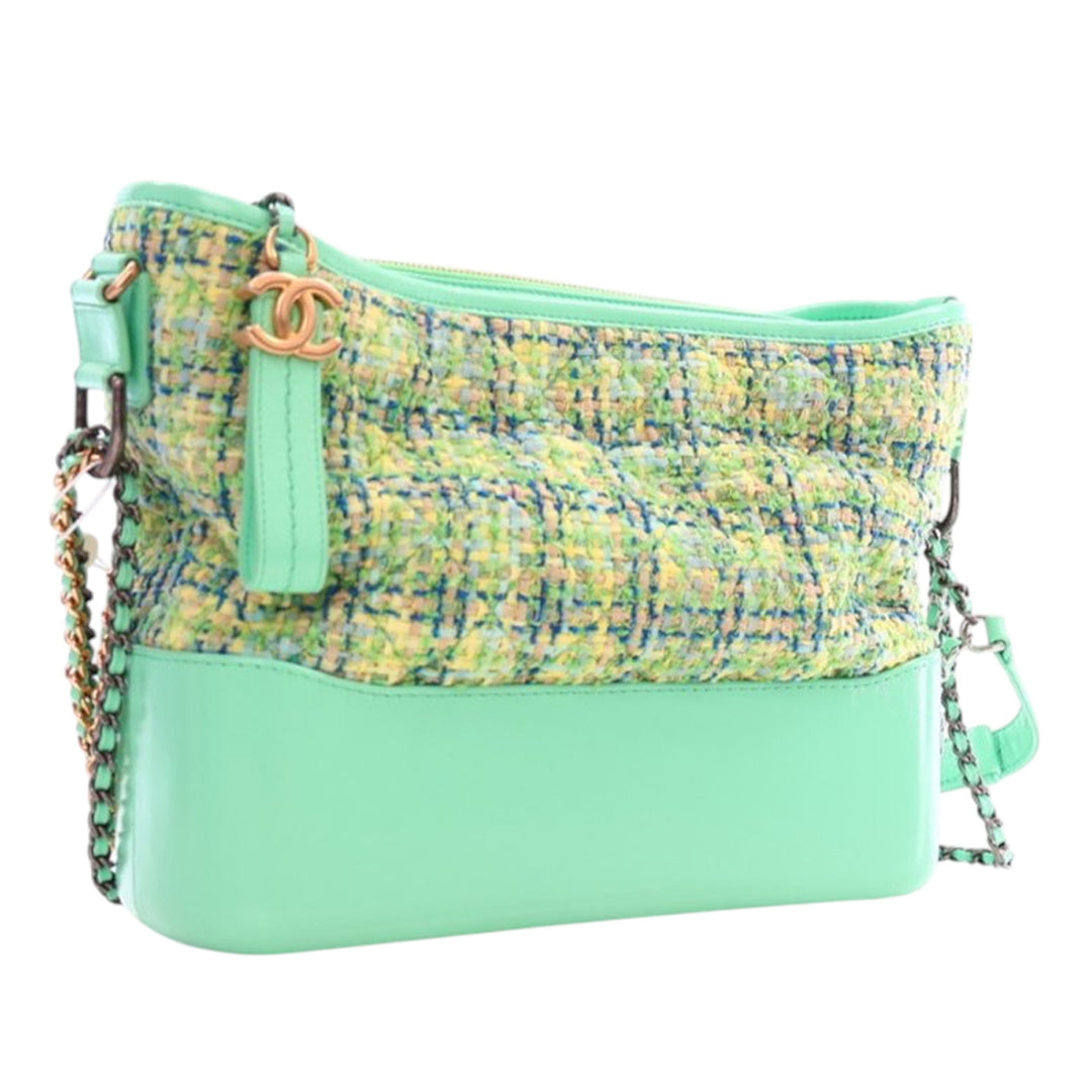 Chanel Medium Tweed Gabrielle Sac porté croisé Vert