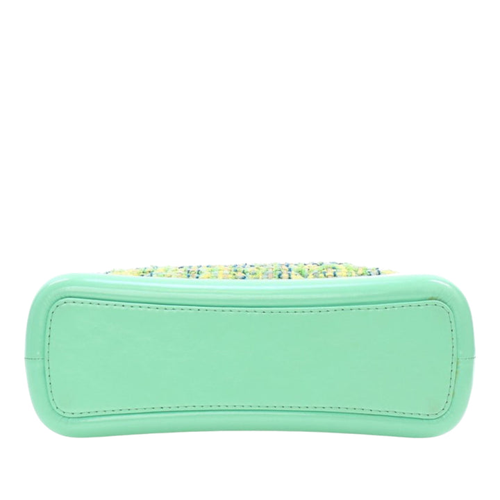 Chanel Medium Tweed Gabrielle Sac porté croisé Vert