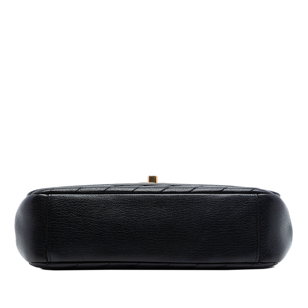 Chanel Small CC Diagonal Matelassé Cuir de chèvre à rabat