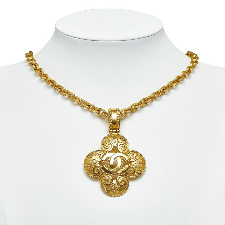 Chanel CC Clover Pendant Necklace Gold - GABY PARIS