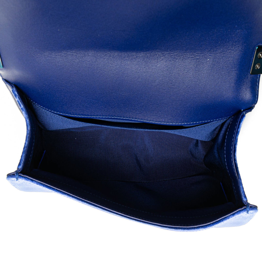 Chanel Medium Quilted Velvet Boy Flap Blue - GABY PARIS