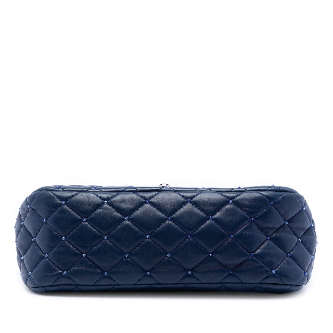 Chanel Small Matelassé Cuir d’agneau Beaded Simple rabat